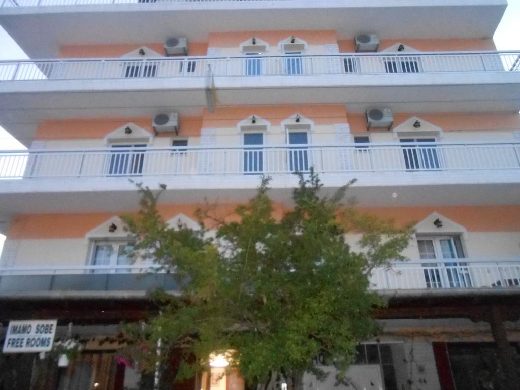 Hotel Germany Paralía Eksteriør billede