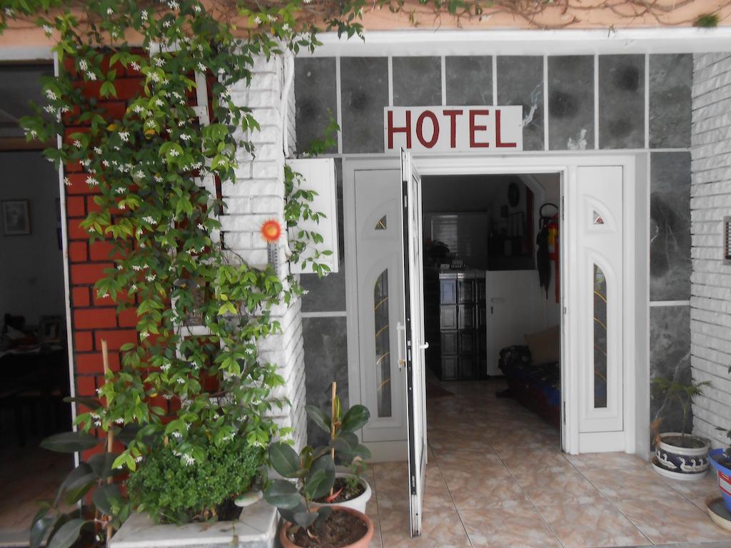 Hotel Germany Paralía Eksteriør billede